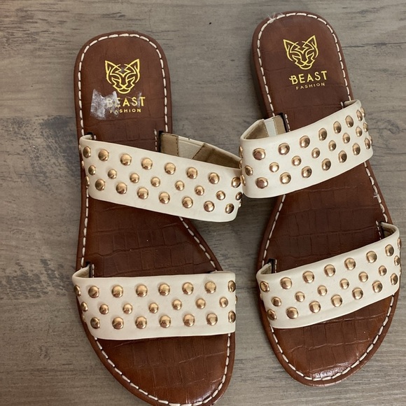 Beast Fashion | Cream Brown and Gold Studded Sandals - 7.5 - Picture 2 of 4
